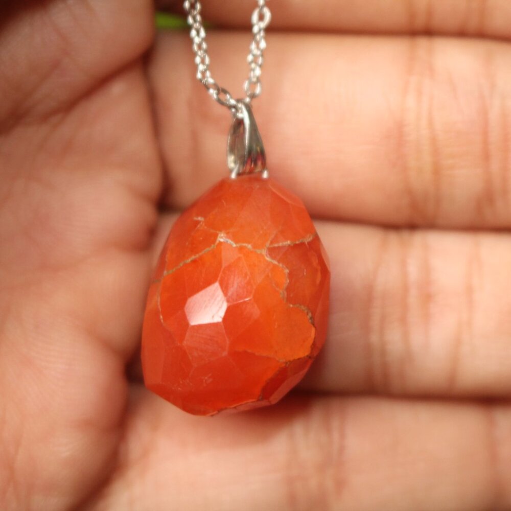 Faceted Orange Stone Healing Pendant – Elegant Teardrop Necklace - Picture 3 of 4